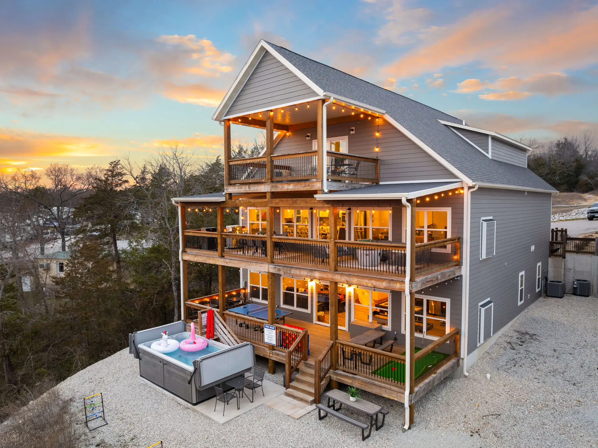 Moonlit Waters - SwimSpa-Heated Pool-Movie Room-