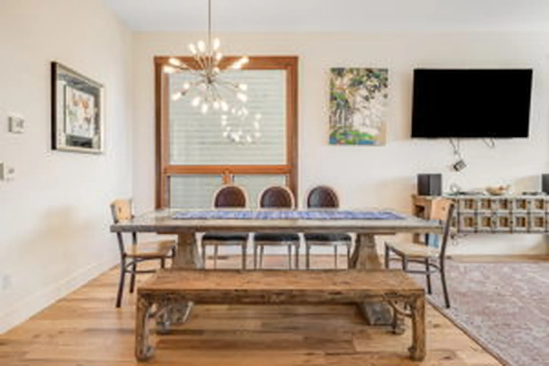 Opposite Biltmore - Hot Tub - Excellent Location