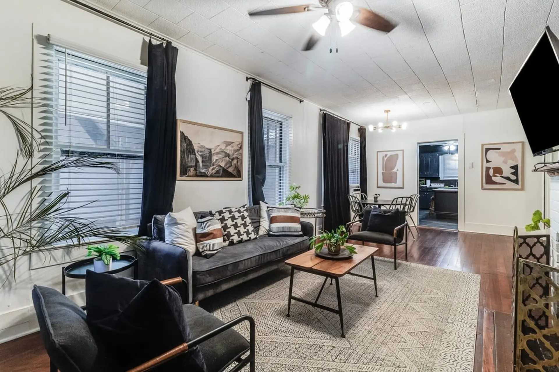 Family-Friendly Lafayette Home: 4BR on Historic Je