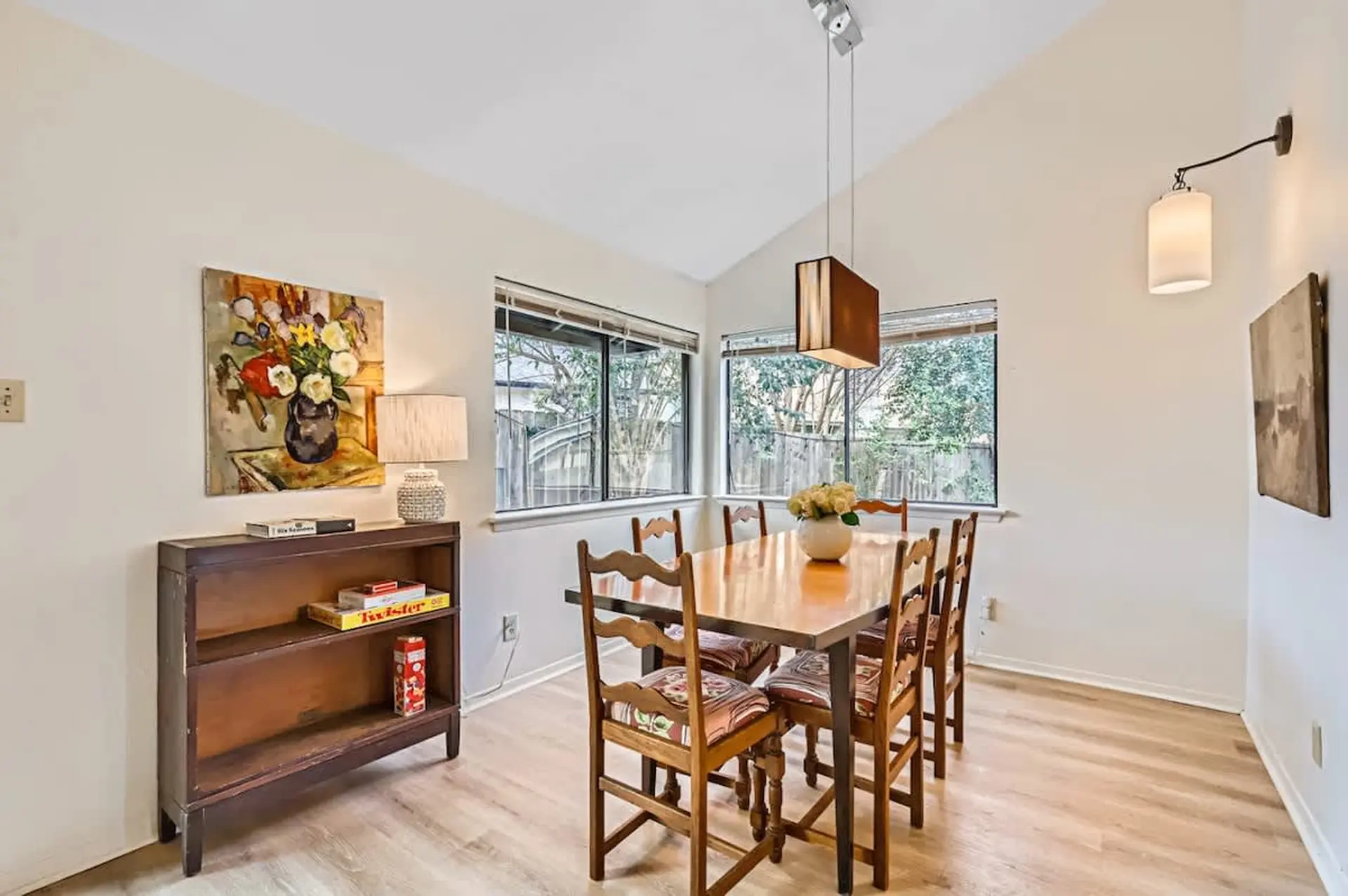 Mid-Century Retreat near Domain and Downtown