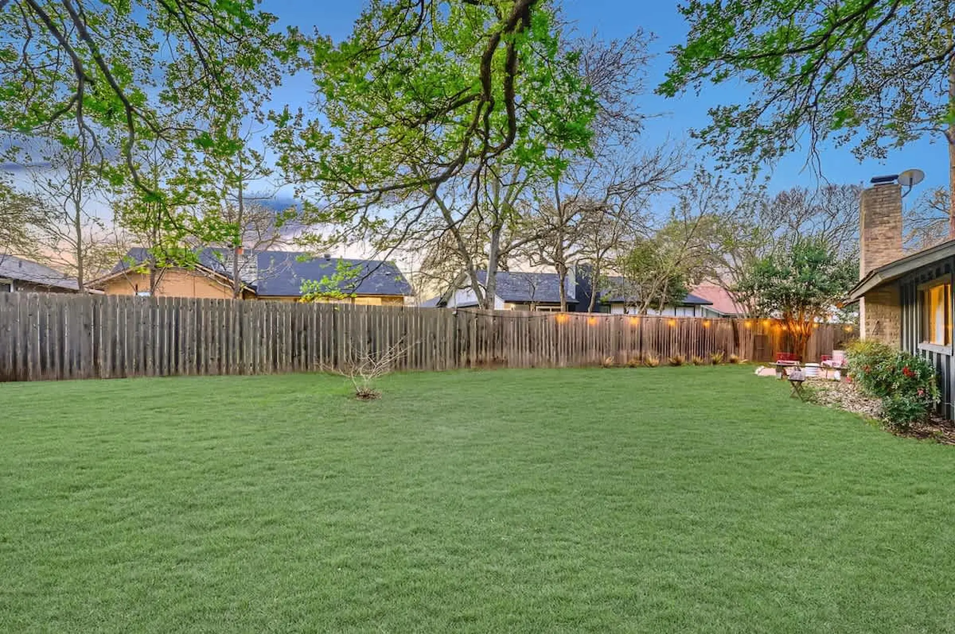 Mid-Century Retreat near Domain and Downtown