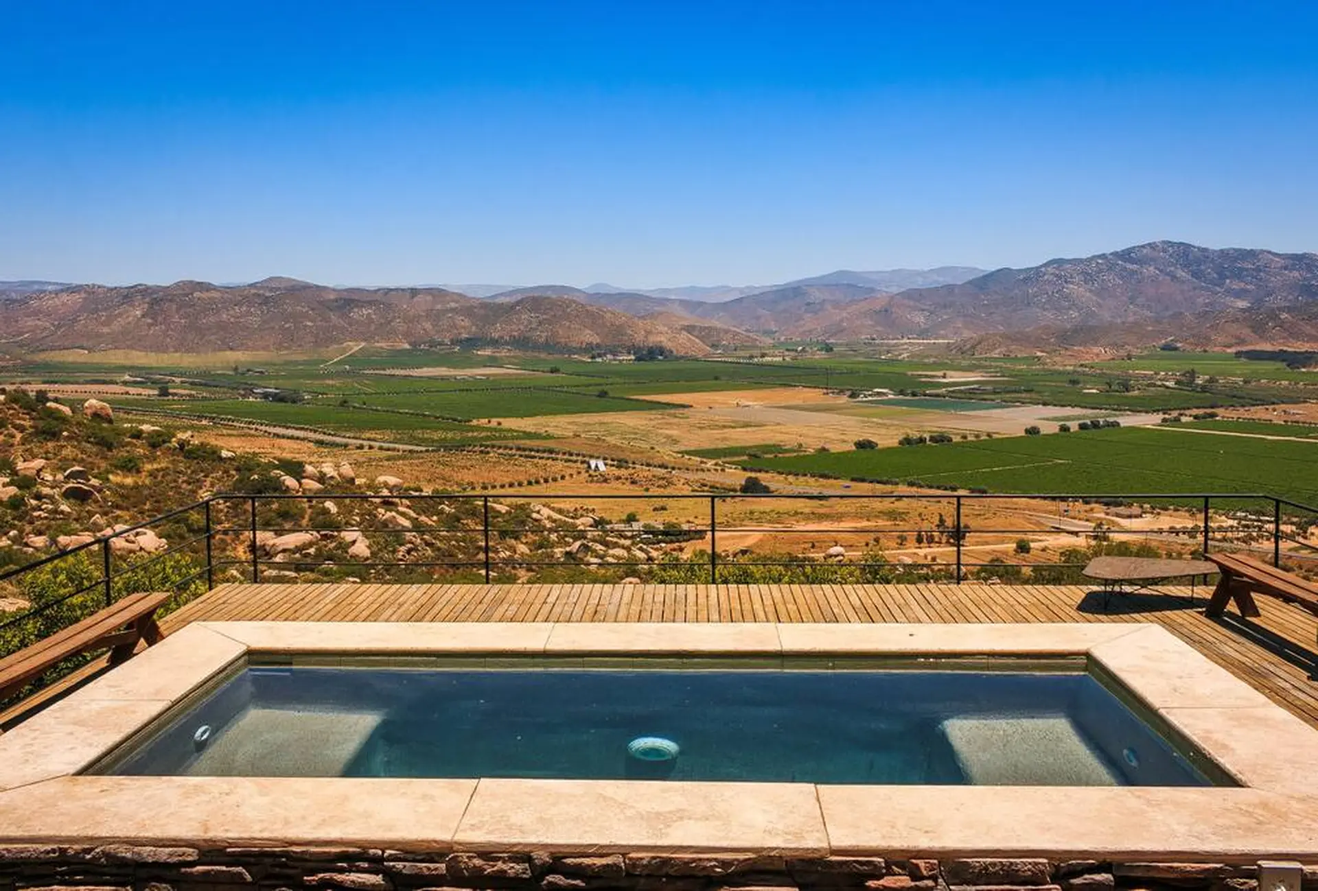 Master Suite - Villa Garven