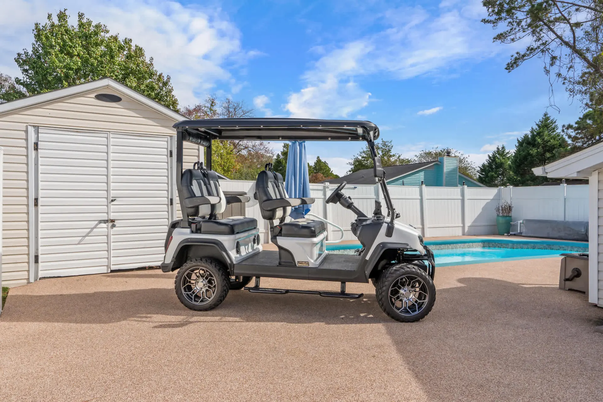 Private Pool  Luxe Golf Cart (By Beach Star)