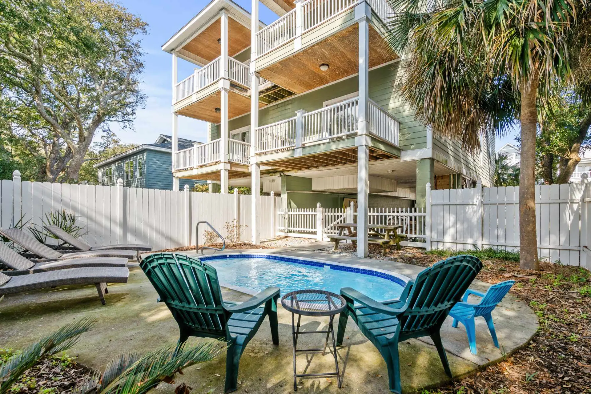 "7th SunDaze" 4 Bed 4 Bath Private Pool