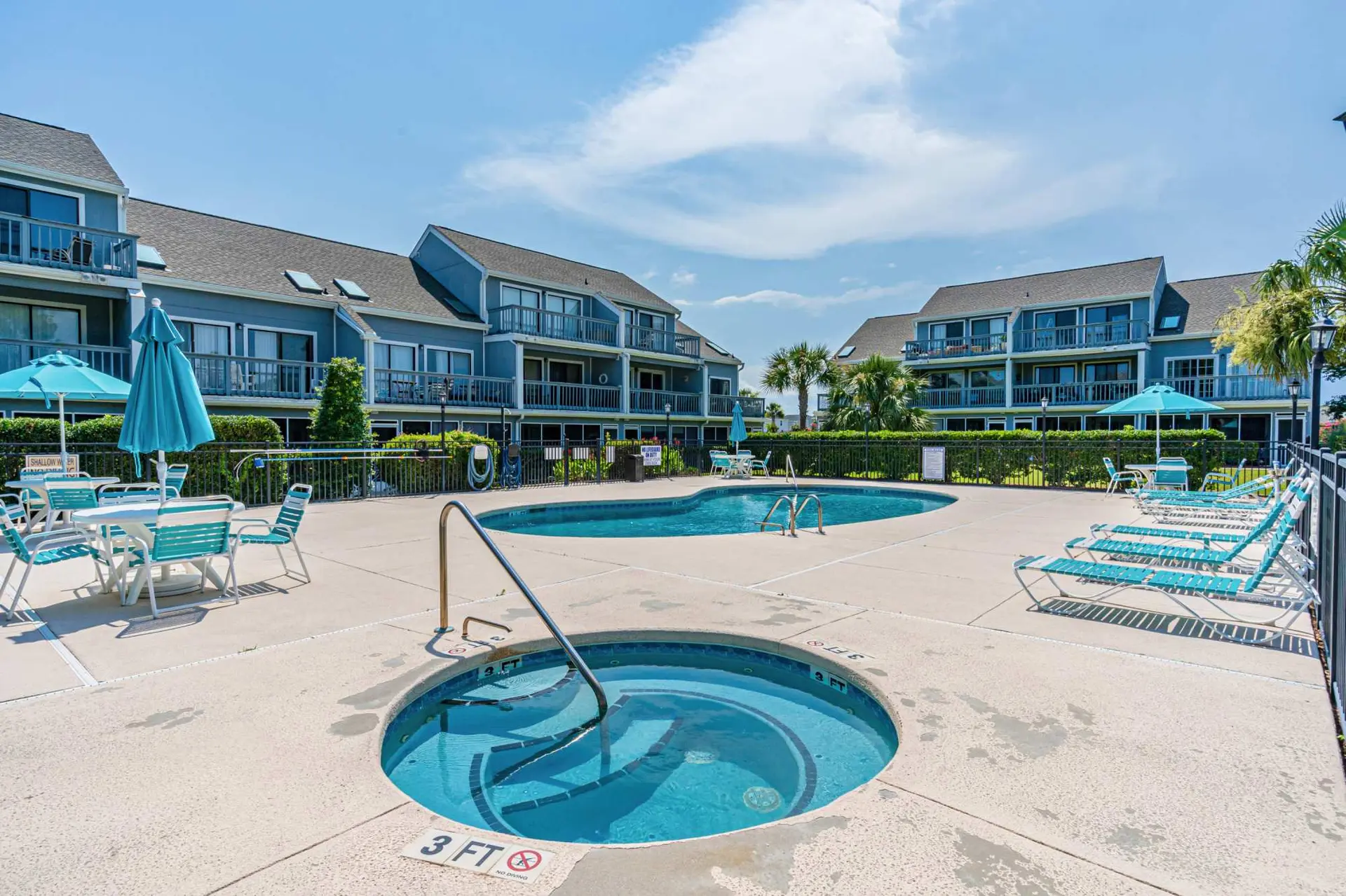 Steps 2 Pool & Hot Tub (By Beach Star)