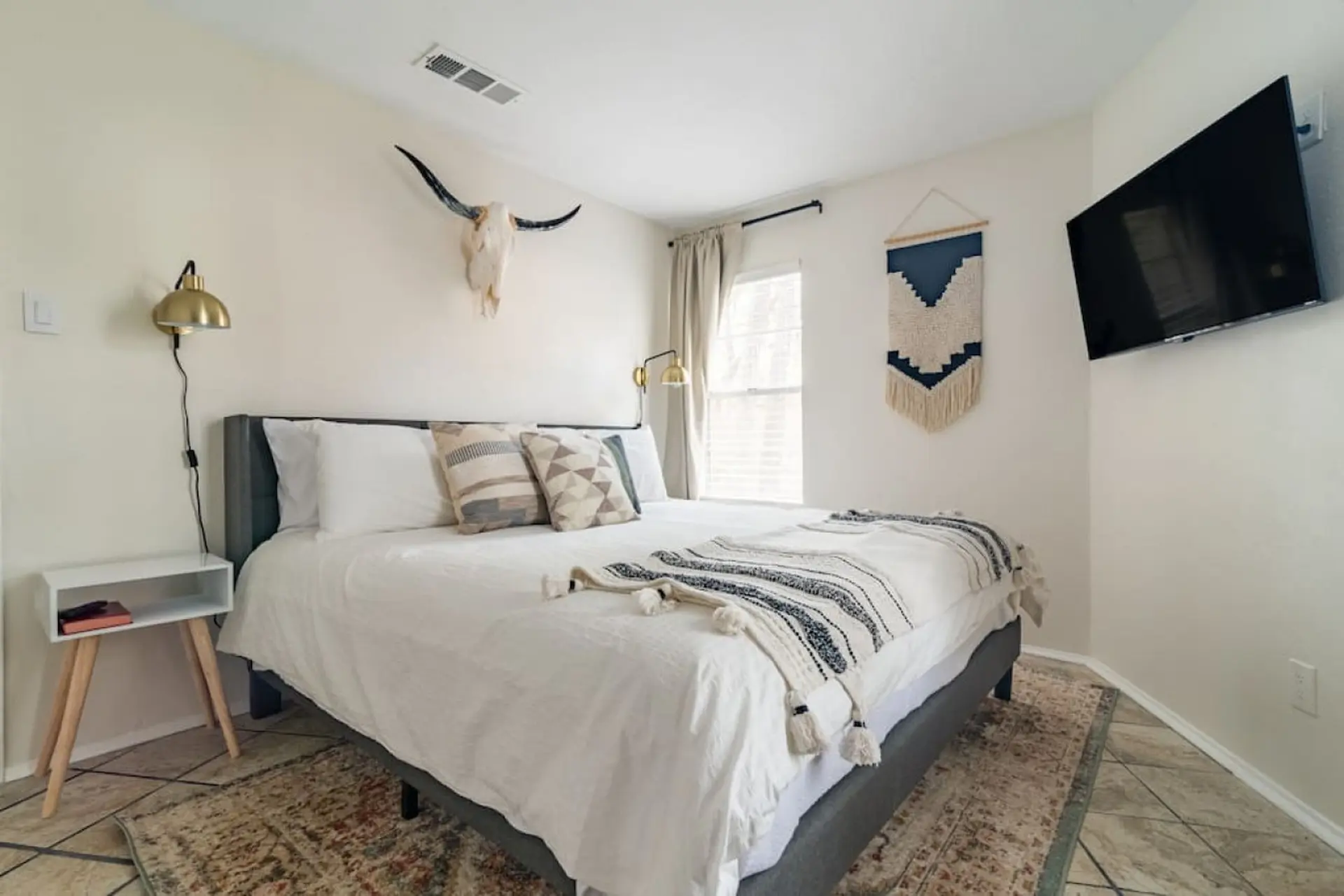 Downtown | Lonestar Bungalow @ Beer Ranch Project