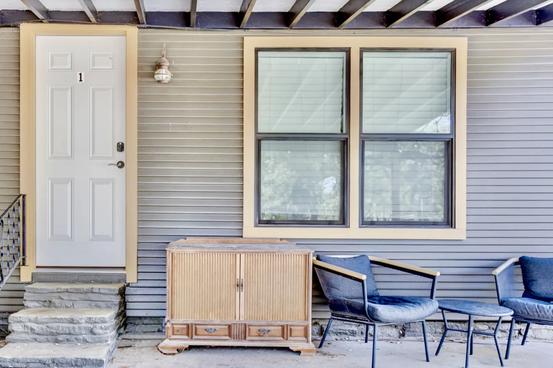 Downtown Gem |  Studio 1 @ Beer Ranch Project Inn