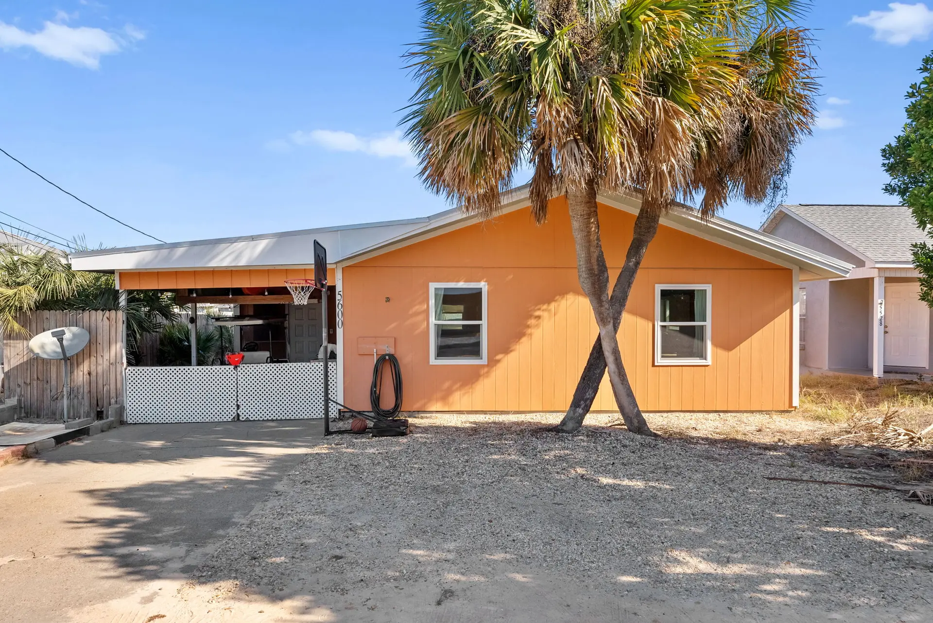 Sunset Ave Beach House - Golf Cart, Pool, Hot Tub