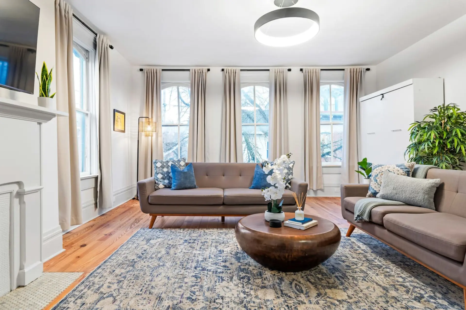 2 Full Baths | Park Free | Historic| War Streets