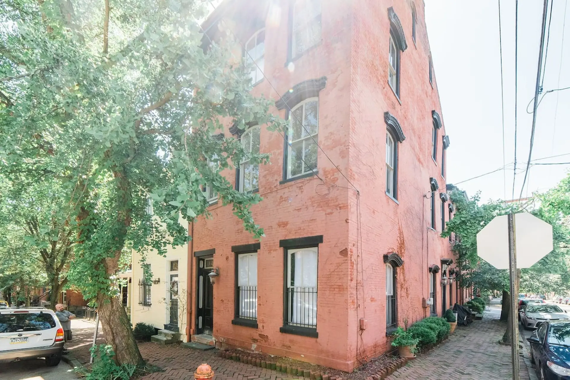 1st Floor, No Stairs, Mxn War Streets, Park Free!
