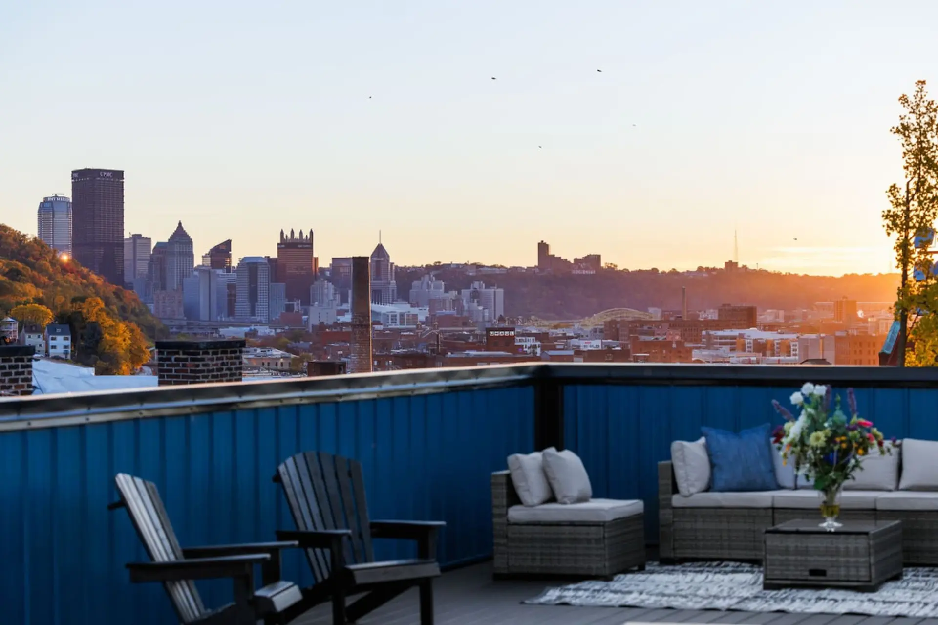 Rooftop Deck, Garage, *Luxe* Mad Men Vibes