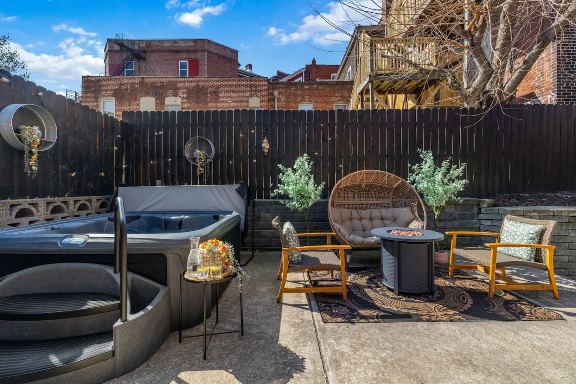 Hot Tub | Family Friendly | Off St. Parking