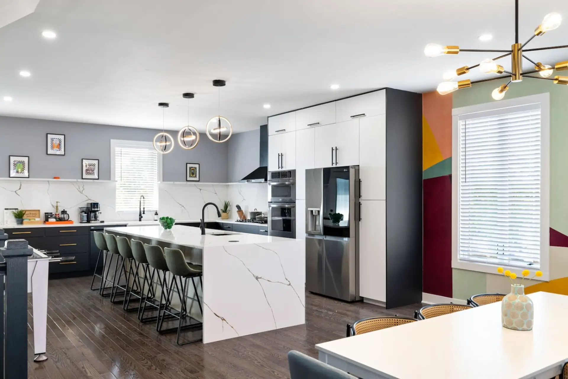 2 Homes Side By Side! Sleeps 16!