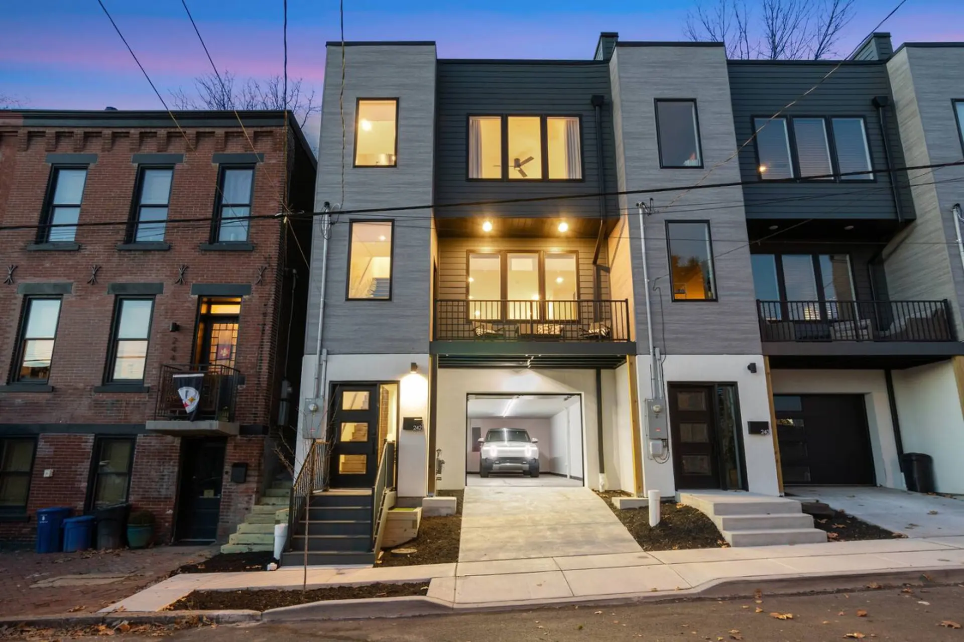 Botanic Haven | Garage | Rooftop | Skyline Luxury