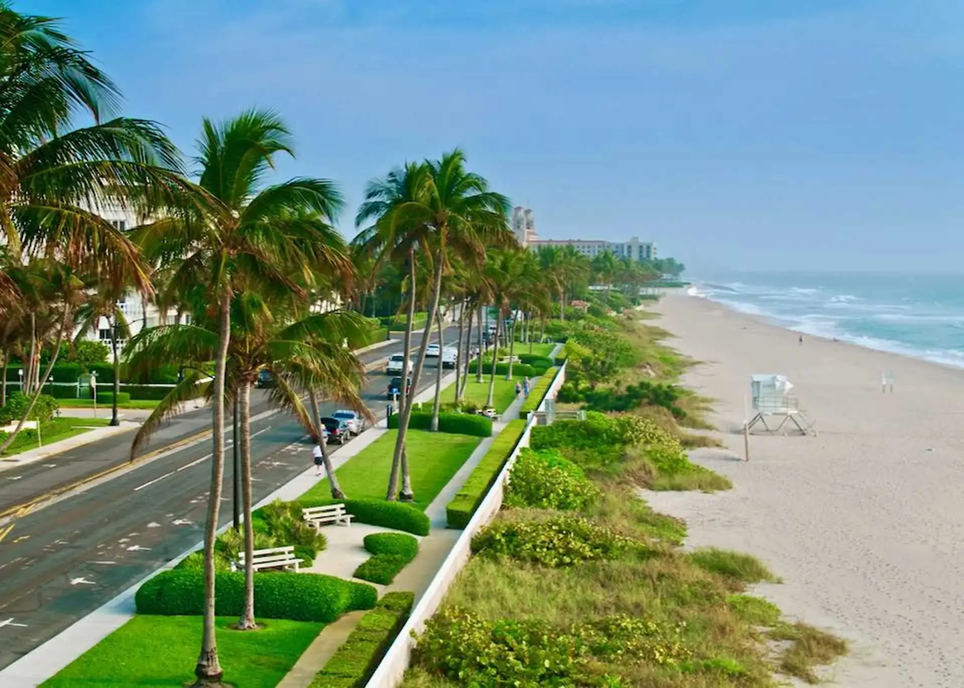 Palm Beachfront Luxury Condo - Nautical