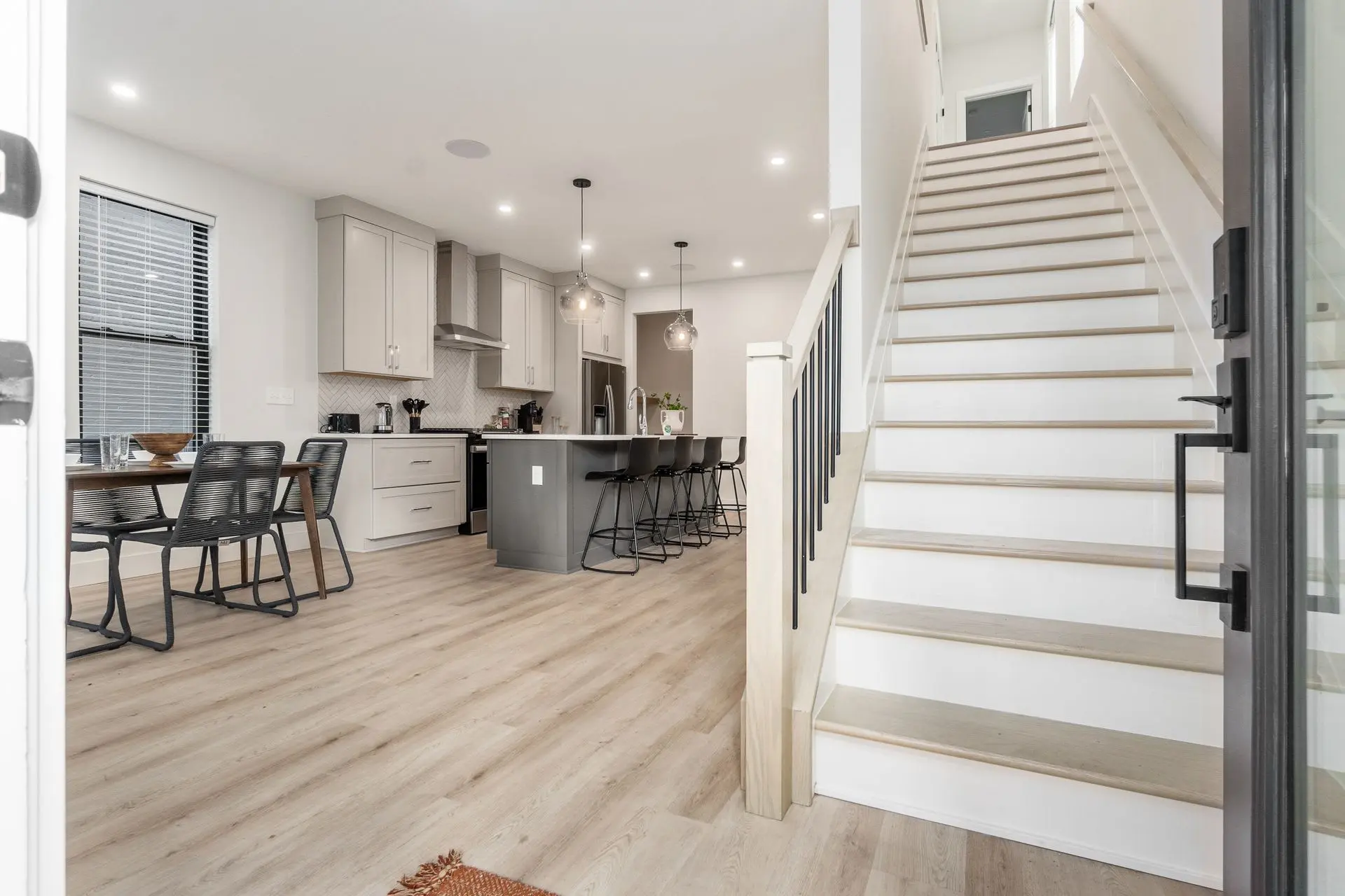 Stylish 4BR/4.5BA New Build in Merion Village PD