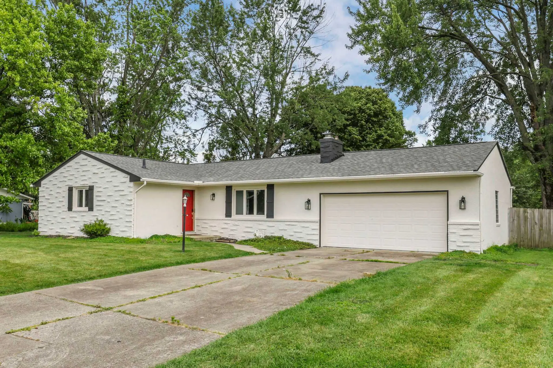 Spacious 4BR Ranch Near Easton – Perfect for Famil