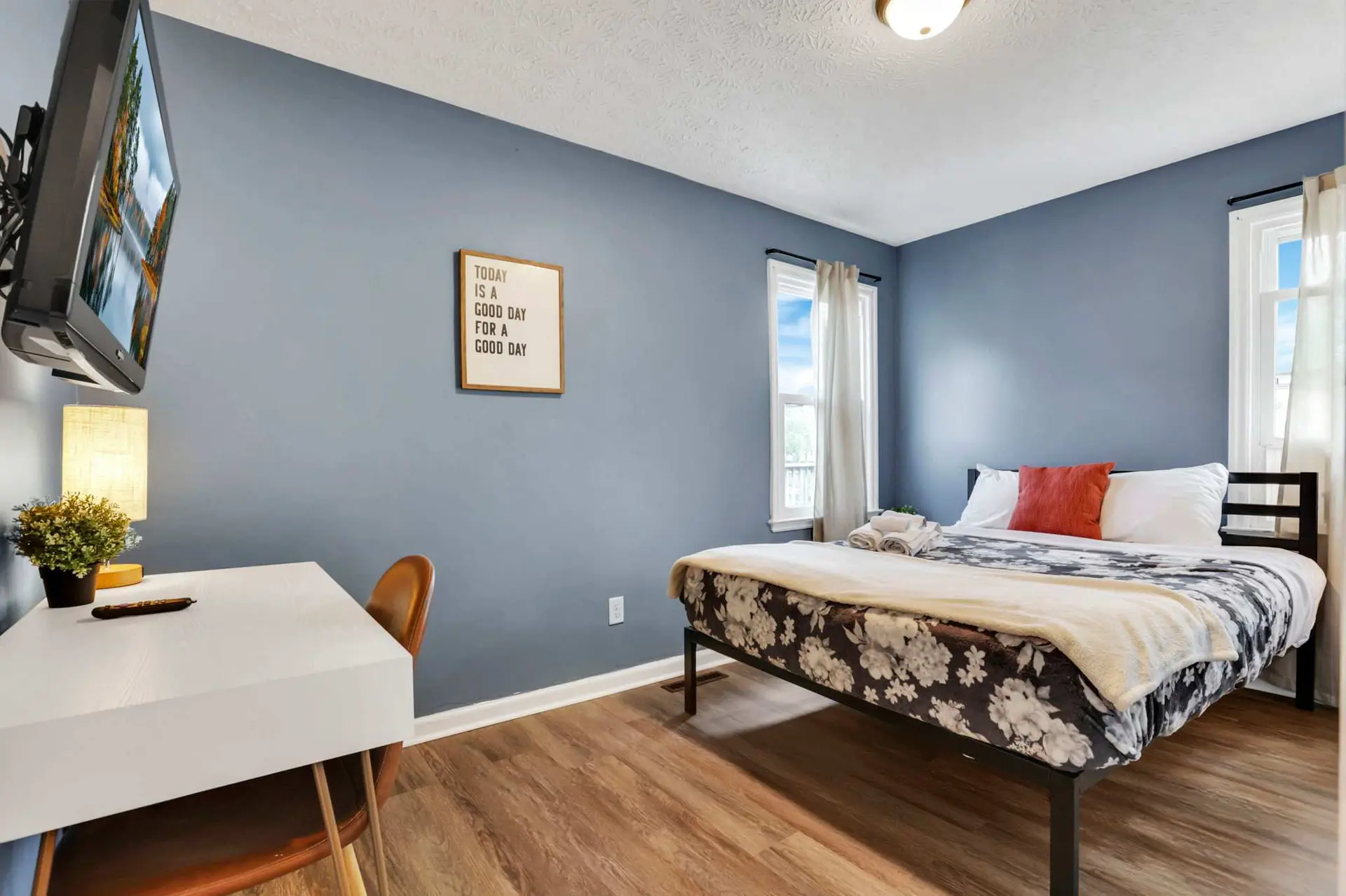 The Lucky 7's Inn-5 Beds
