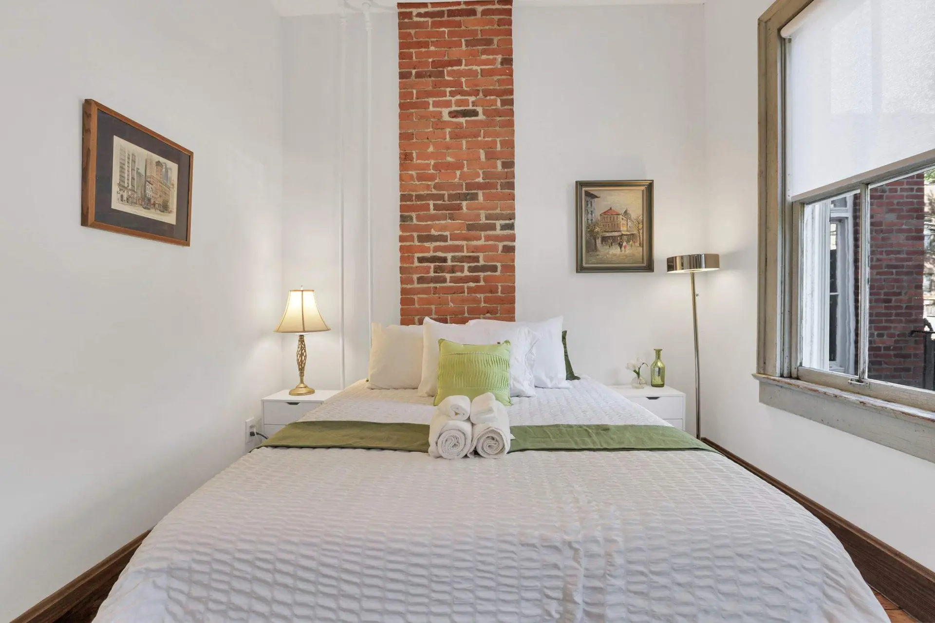 Spacious Historic 8-Bedroom Manor in Short North -