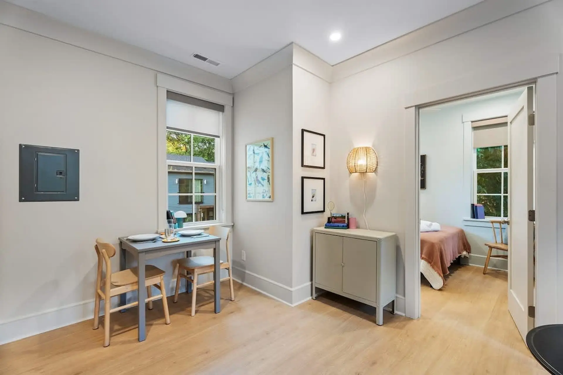 Cozy 1BR Retreat Near DPAC & Bulls Stadium