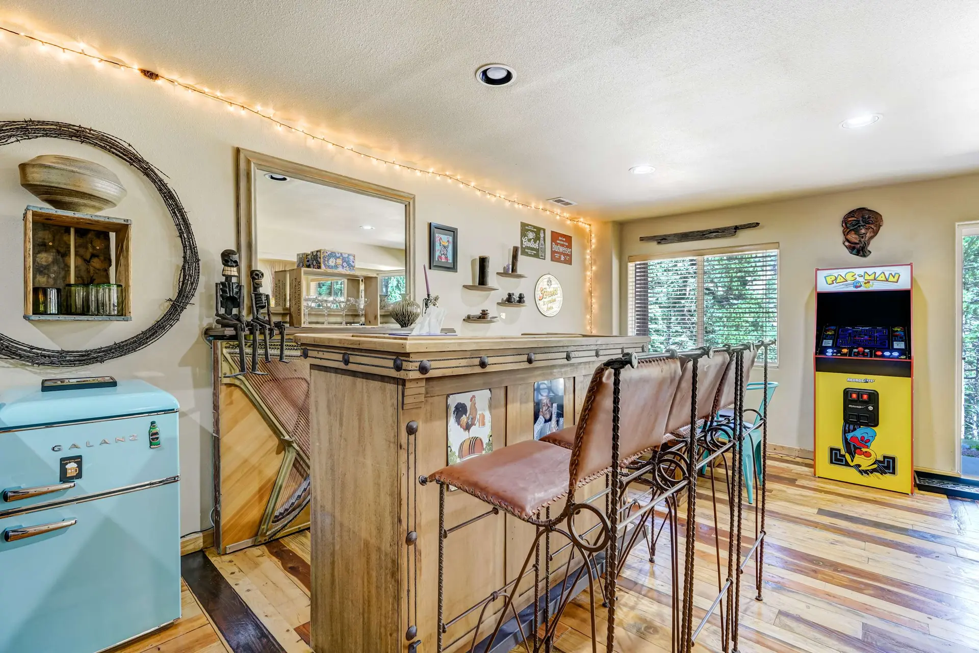 5BD – Large Yard & Firepit | Escape to the Mtns!