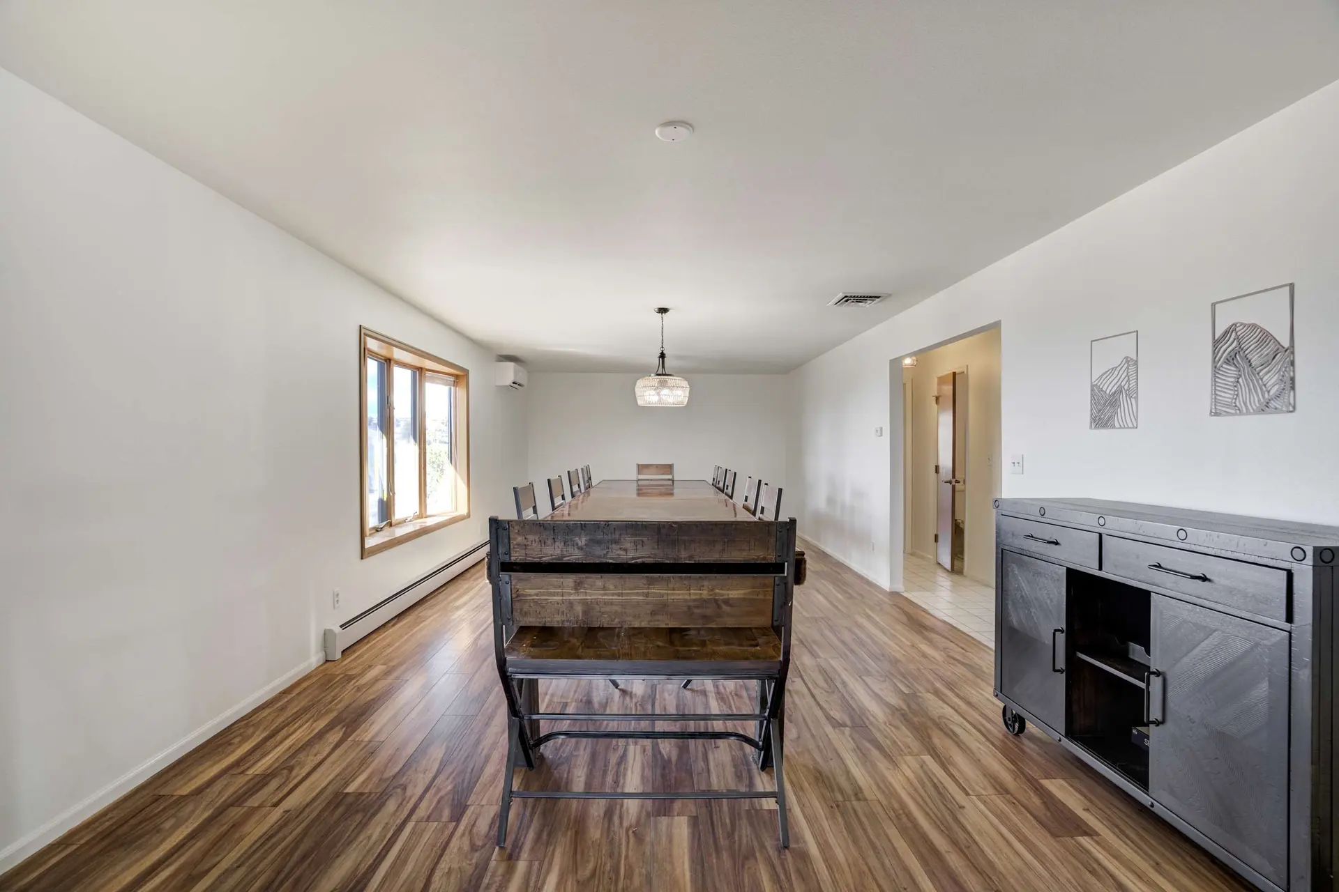Sunset Ridge | Gorge Views & Trails | Hot tub