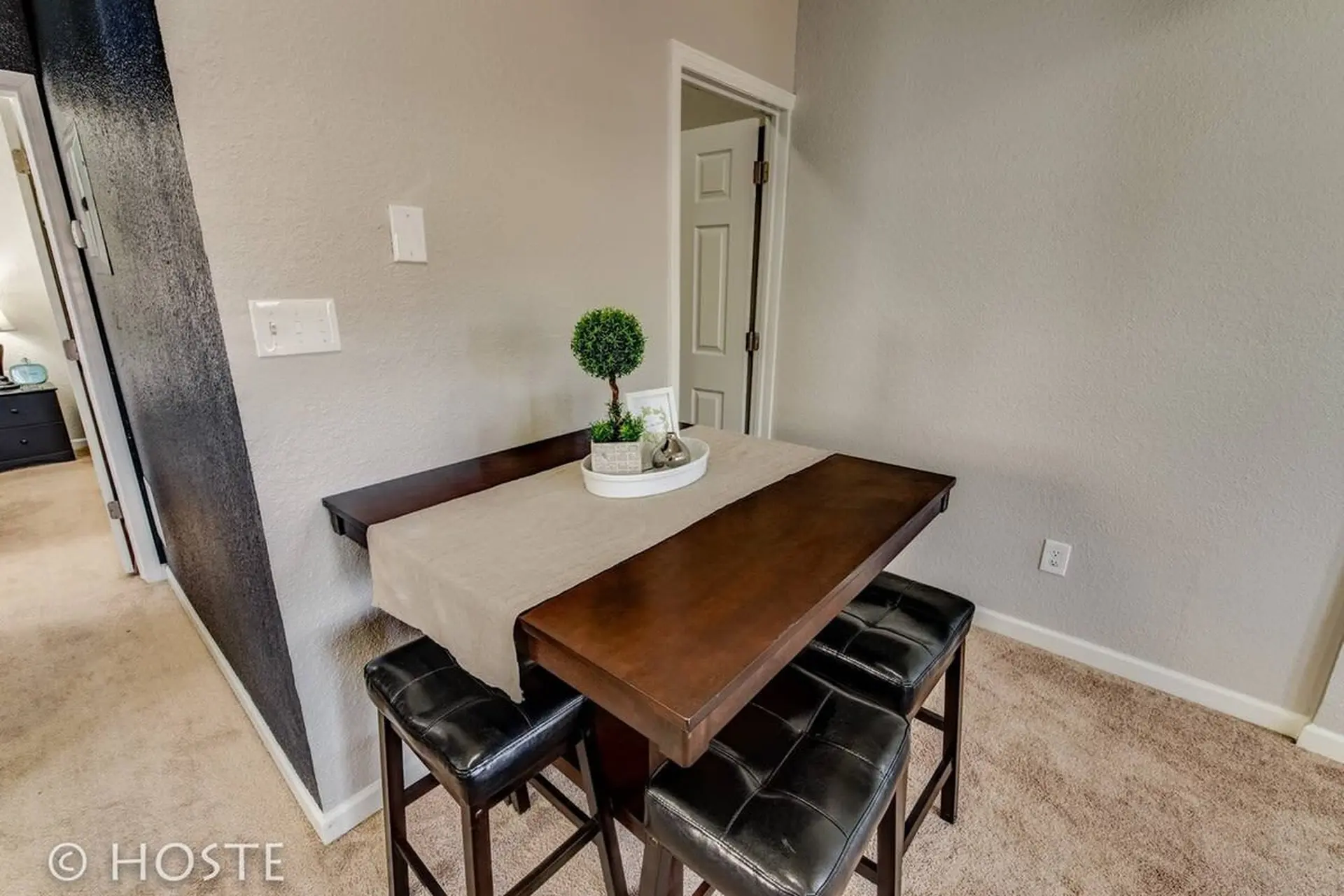 Downtown Townhome | 5 Min to Shops | King Bed 1BR