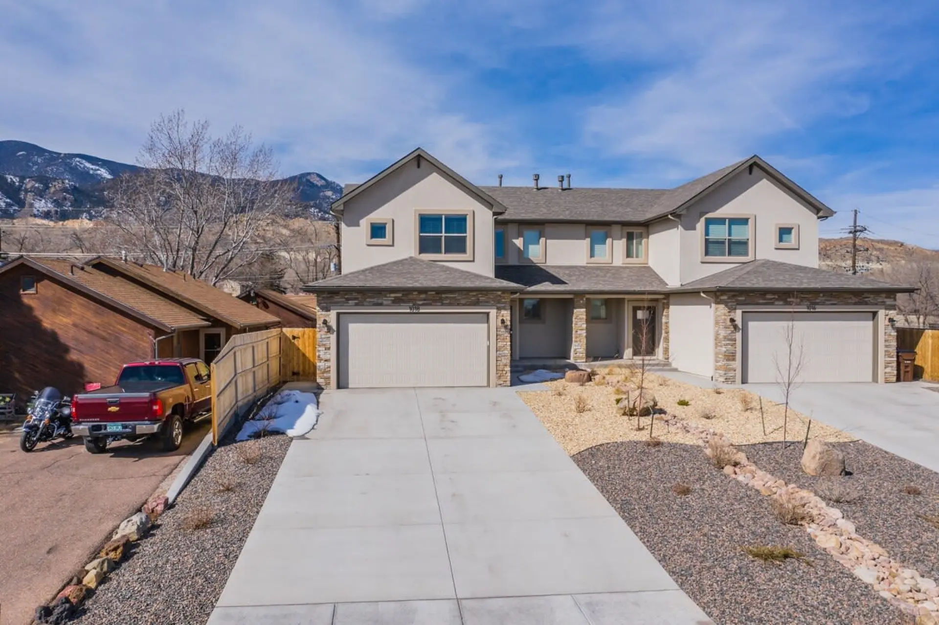 4BD Pikes Peak Views | Minutes to Hiking & Dining!