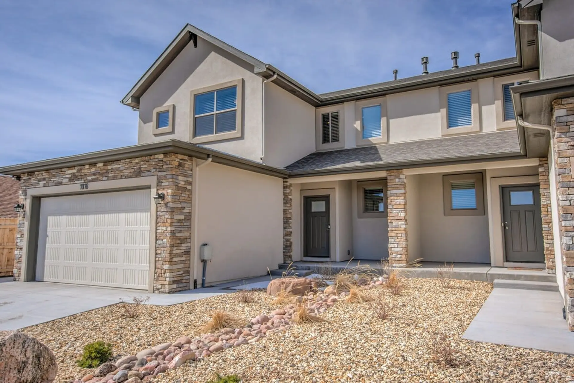 4BD Pikes Peak Views | Minutes to Hiking & Dining!