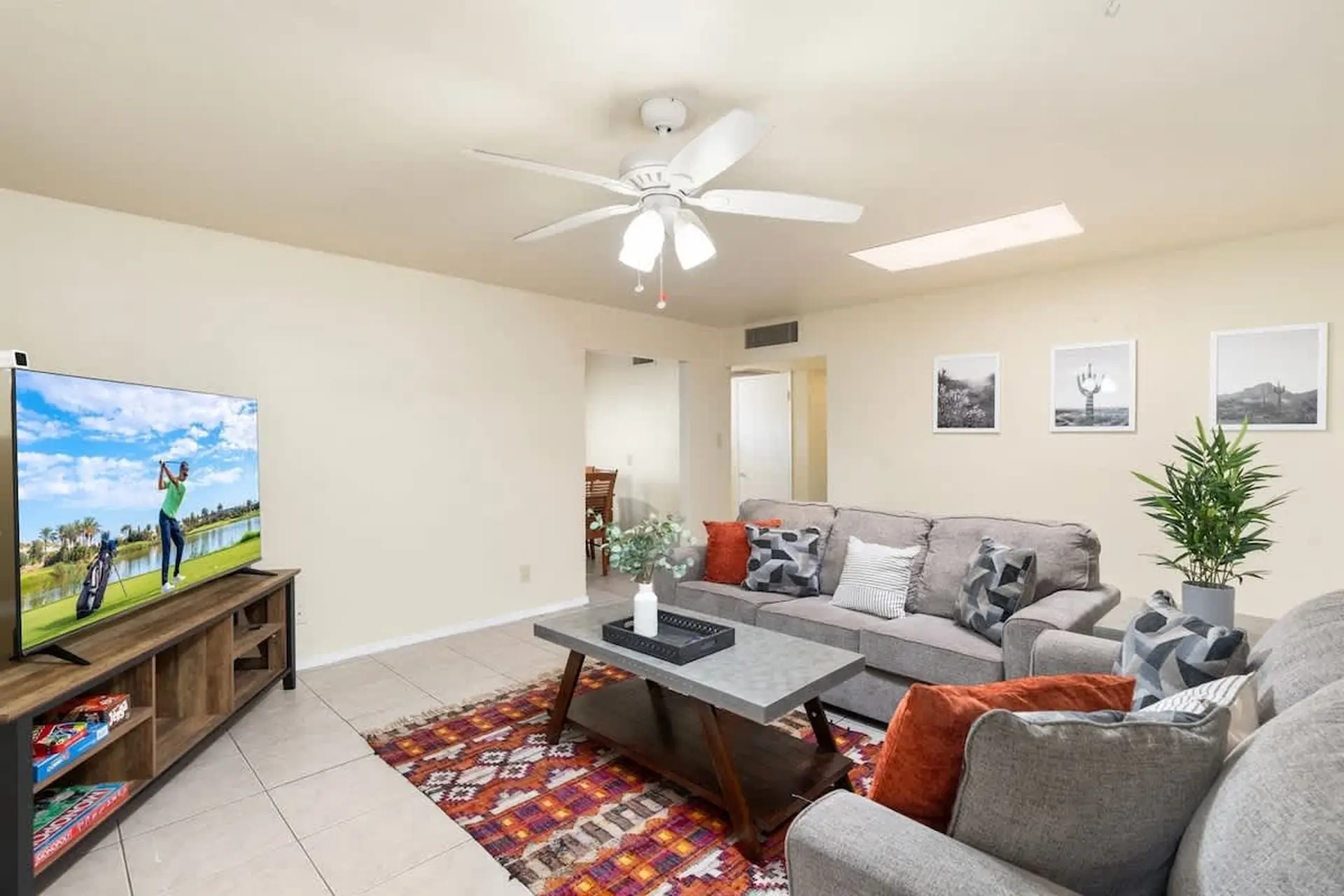 Minutes From Downtown | Phoenix Lightrail | 3 BR H