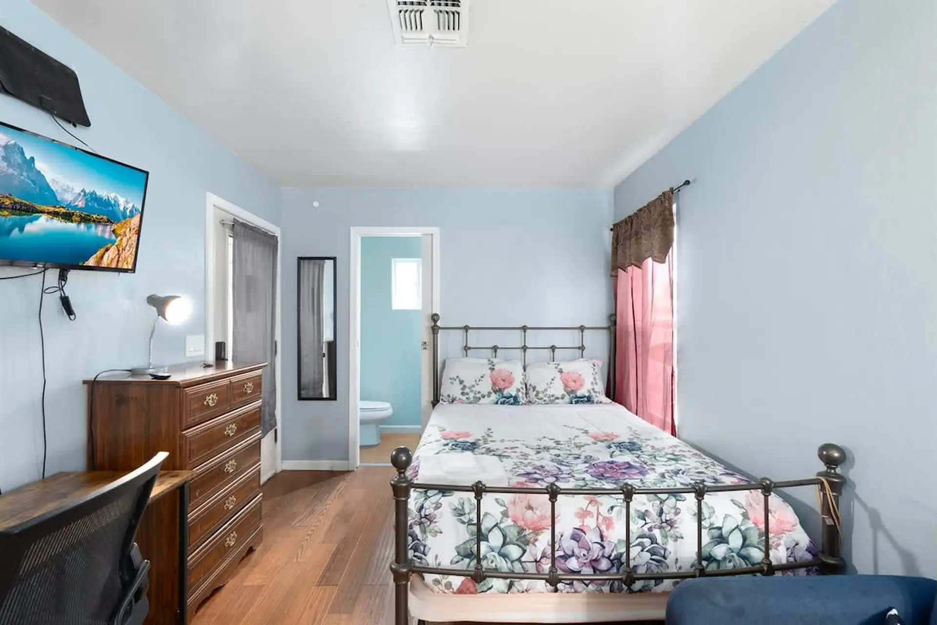 1 Bedroom | Relaxing Retreat in Great Location