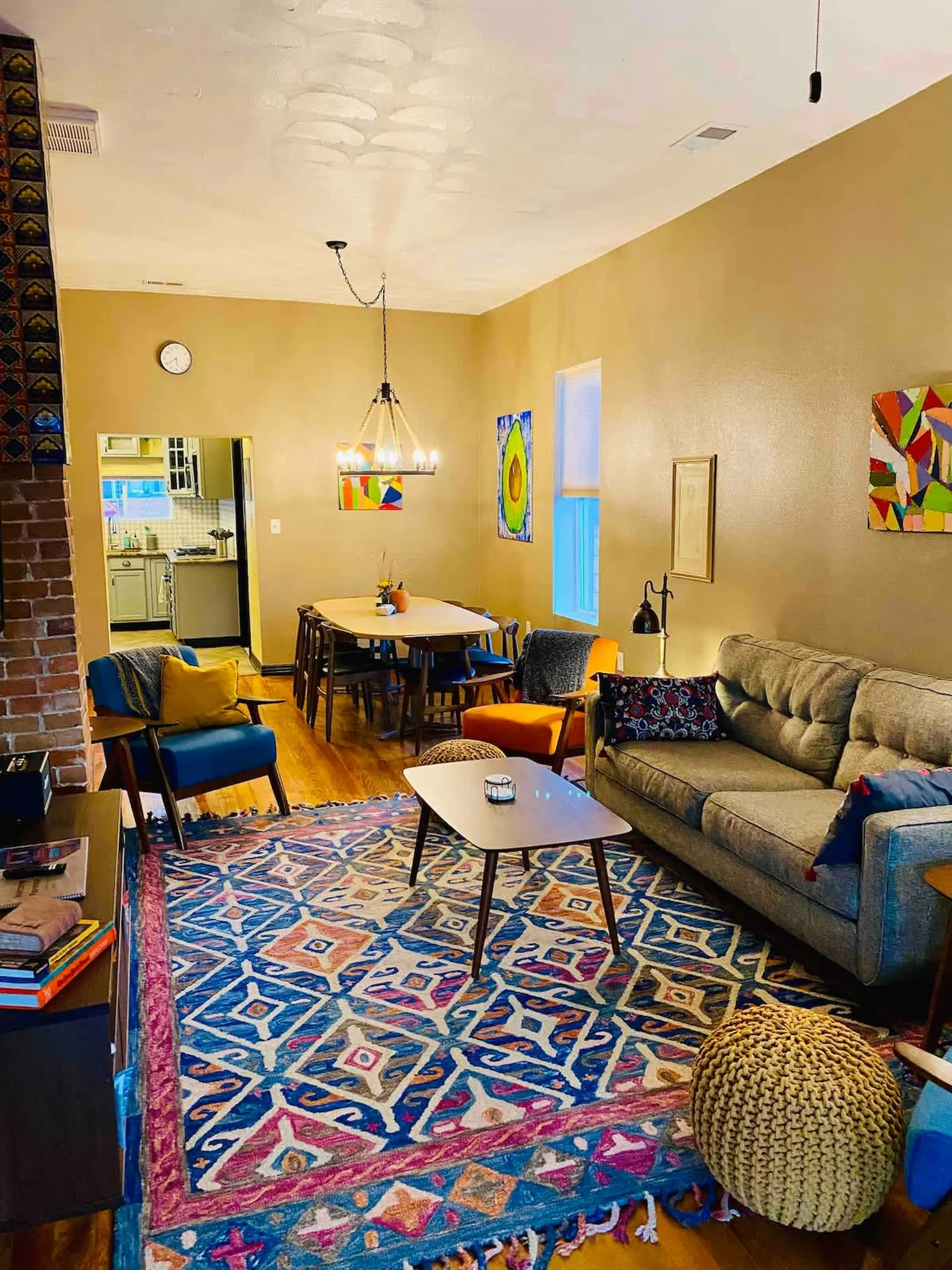 Vibrant Mid-Century Modern Home -Downtown Florence