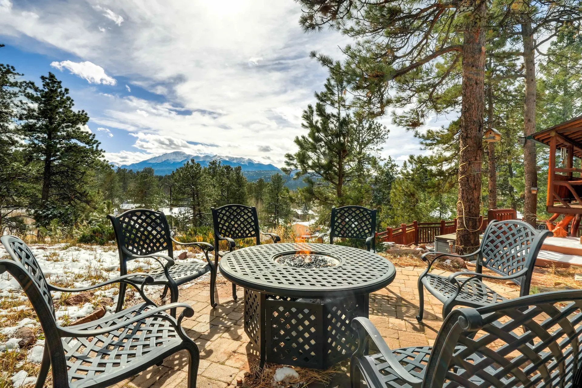 Log Lodge | Mountain View | Hot tub, Dog Friendly!