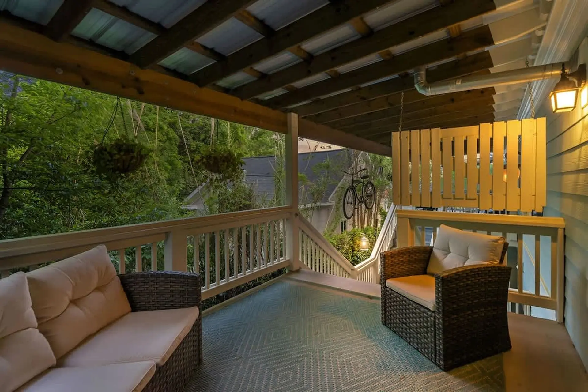 Basecamp Suite at The Gadabout Inn | Cozy 1-BR| DT