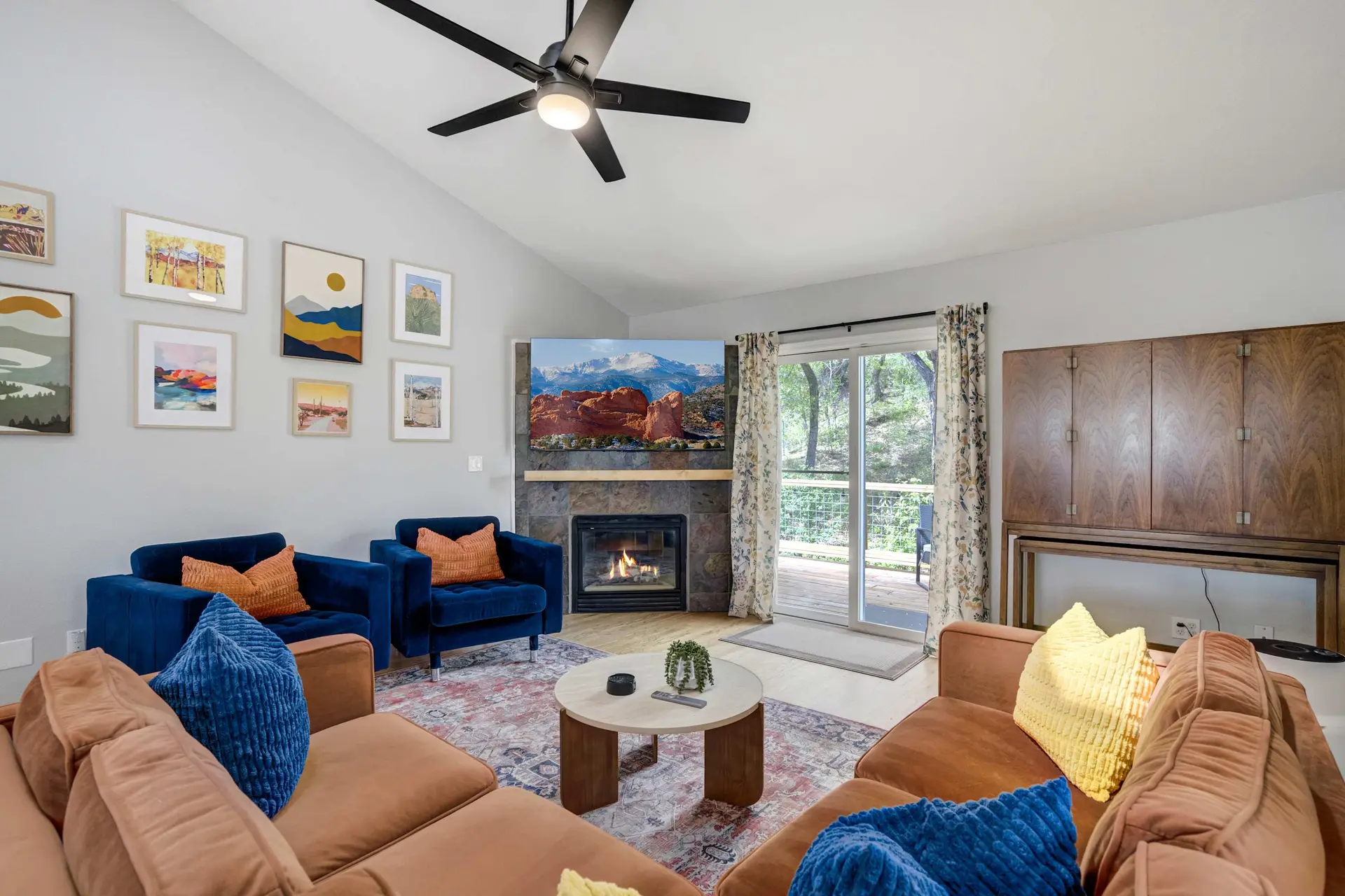 Traveler's Terrace | Old Colorado City | Fire Pit