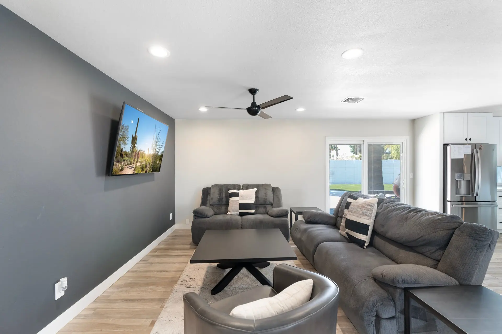 4BD| Kierland & Scottsdale Quarters | Pool & Palms