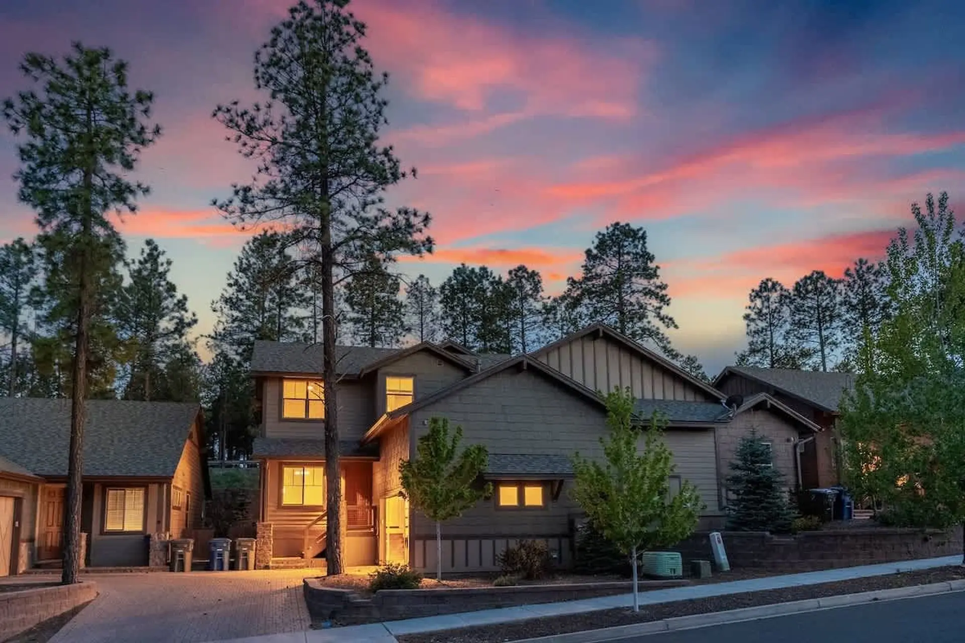 Downtown Flagstaff Retreat | Game Room | Sleeps 8