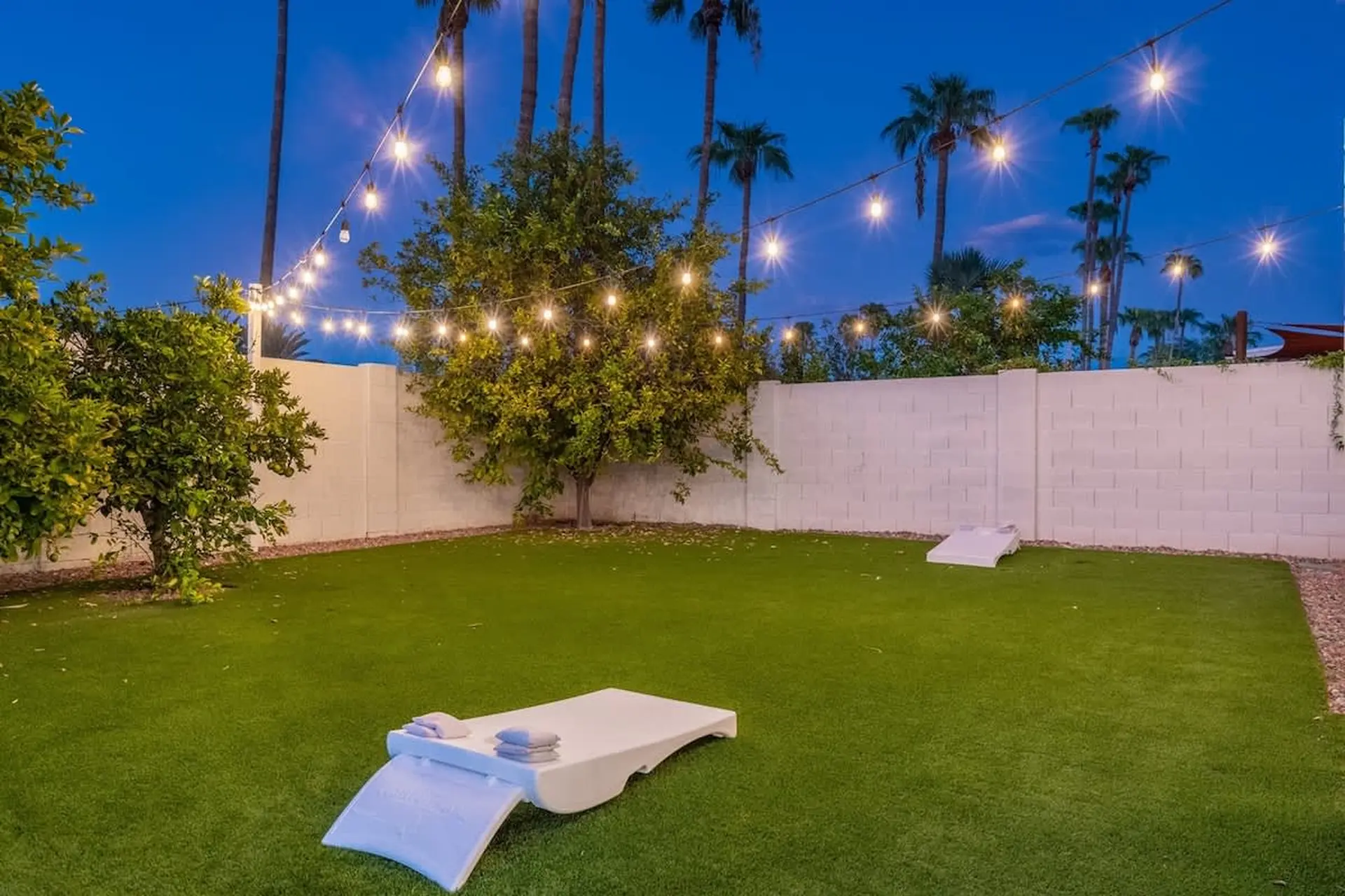 Heated Pool | Mini Putt| Large Backyard | Oasis