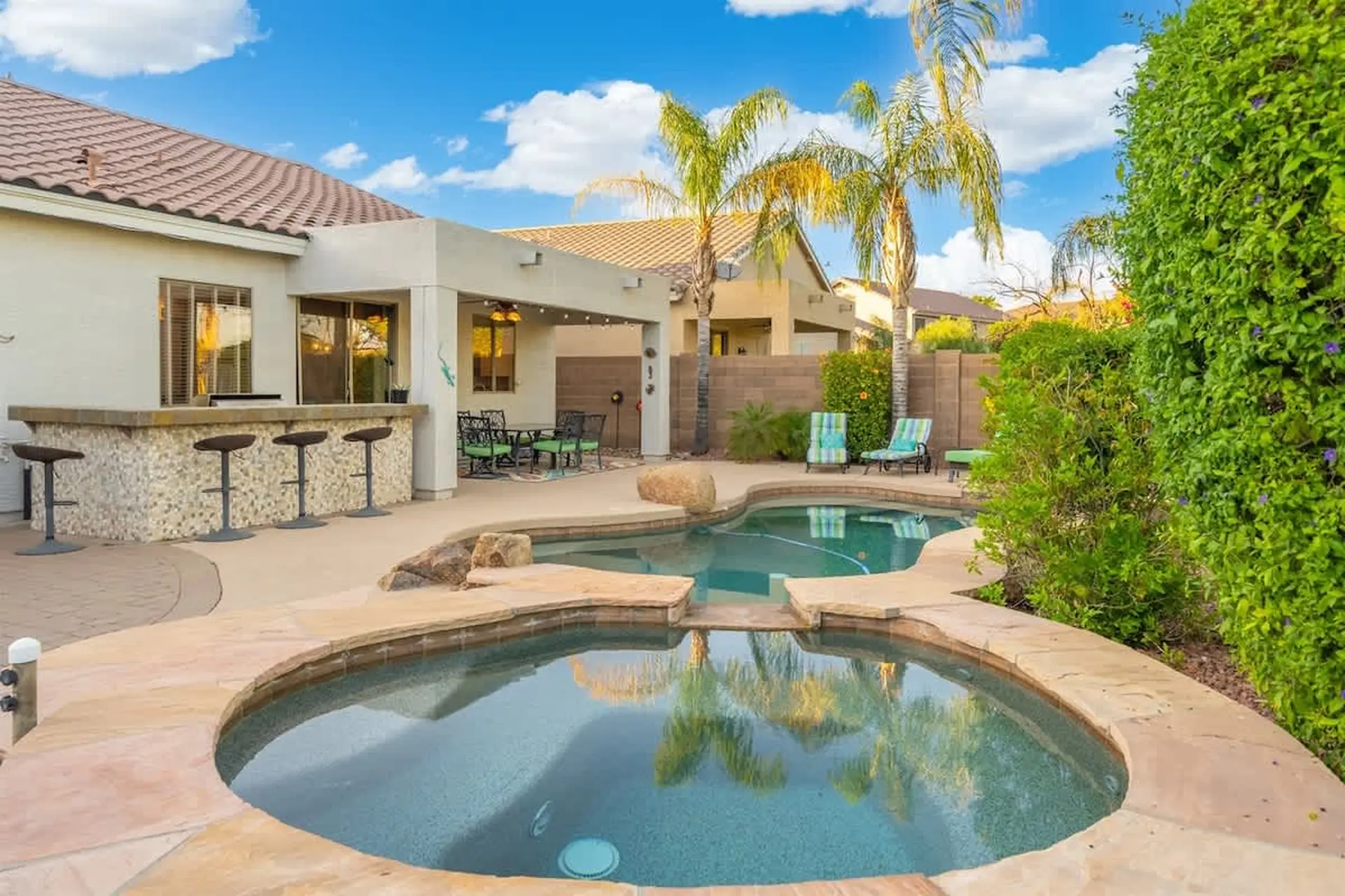 Modern 4-BR Home | Heated Pool | Jacuzzi | Grill