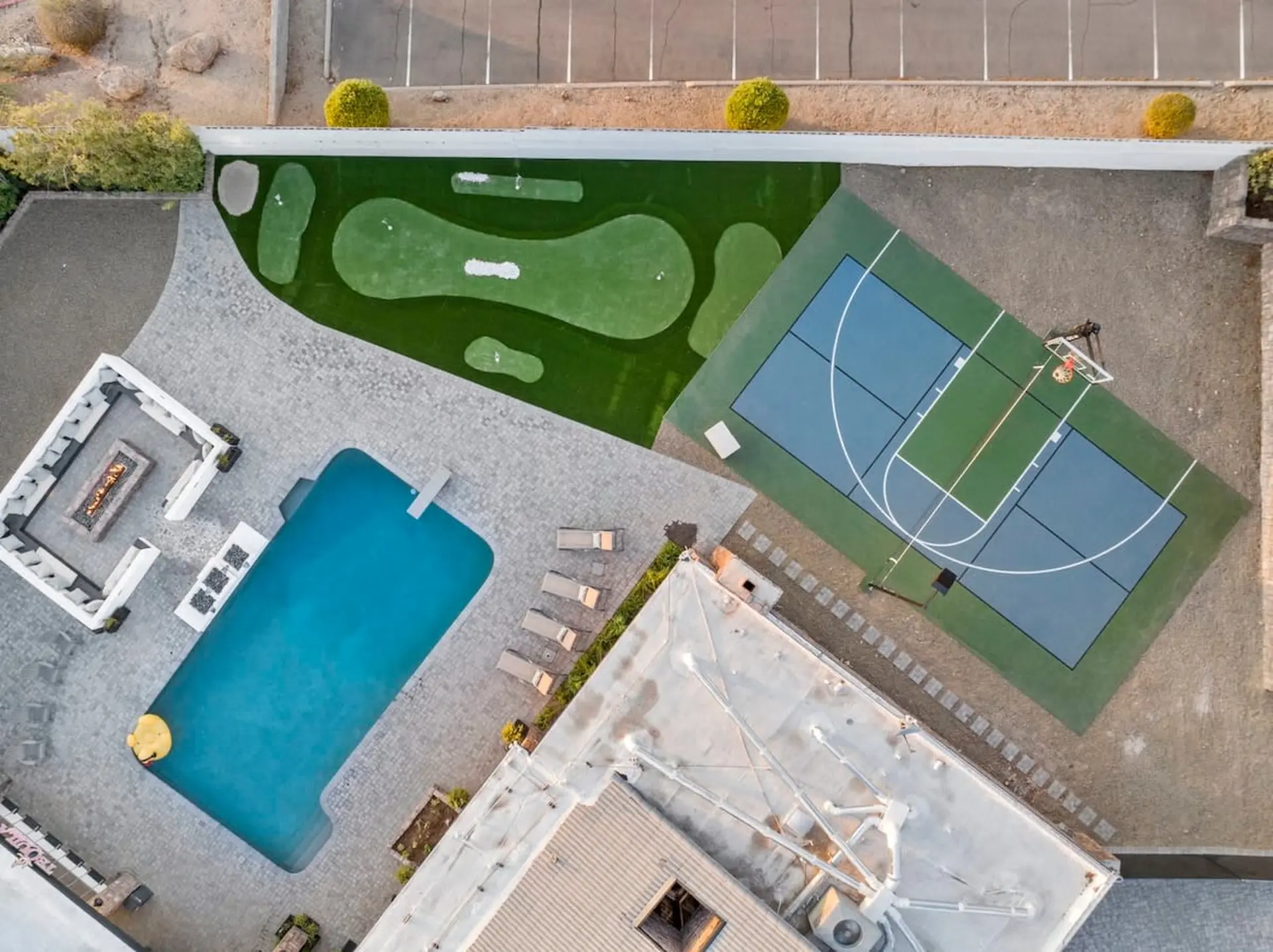 Phoenix Luxury!Pickleball|Free Heated Pool|Hot Tub