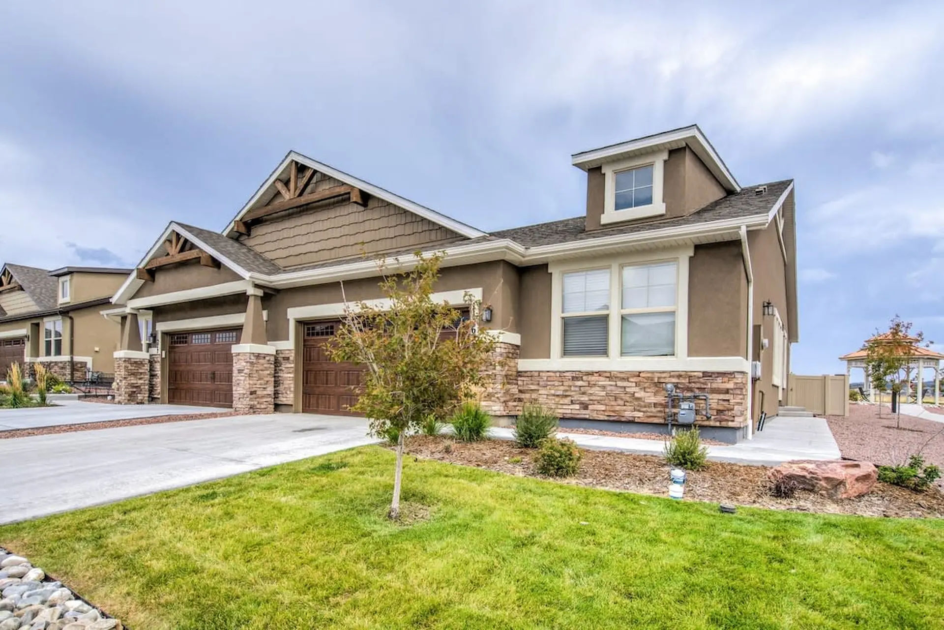 4BR Modern Townhome Close to USAFA!