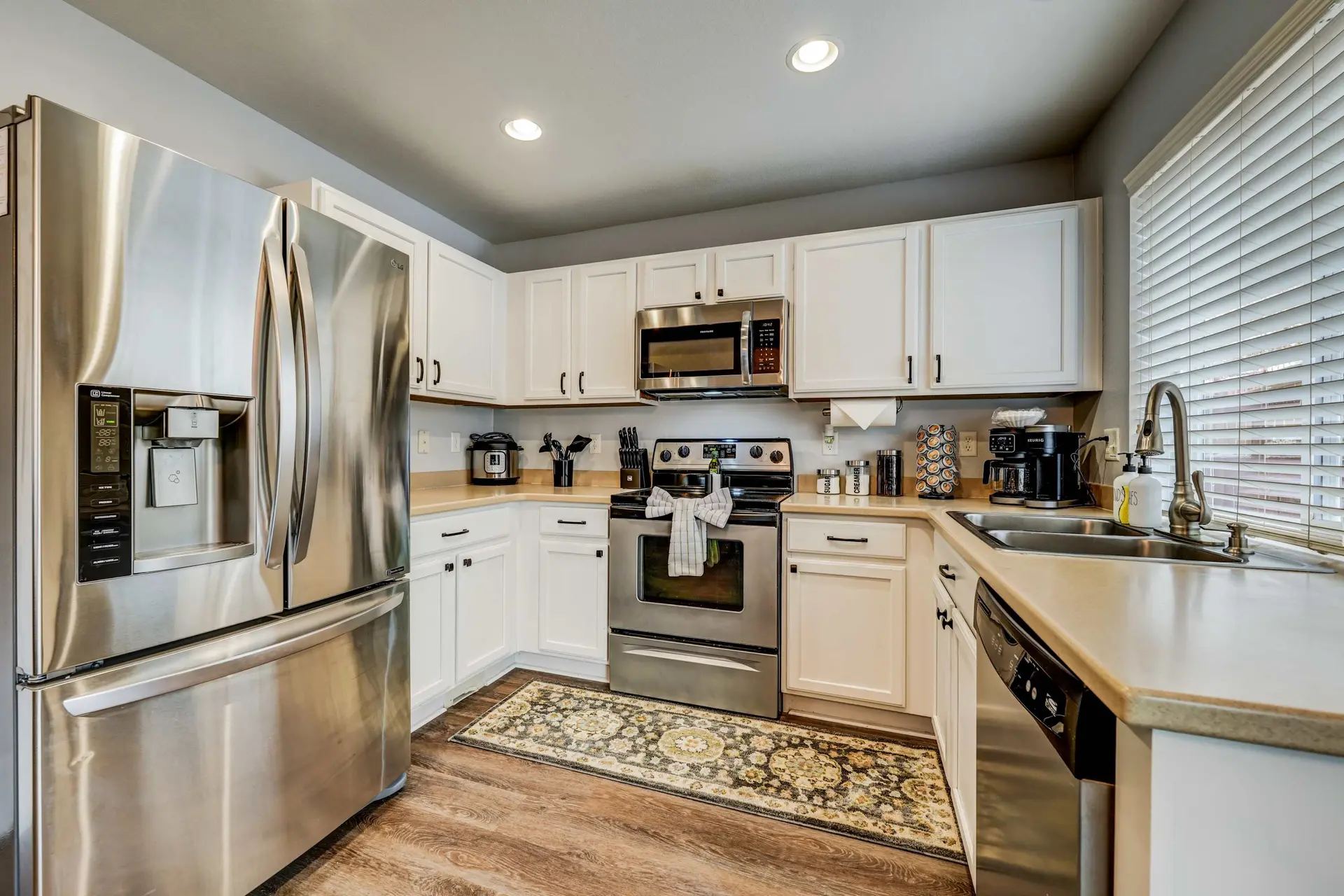 Quartz Castle |Trails & Outlets,BBQ| Dog Friendly