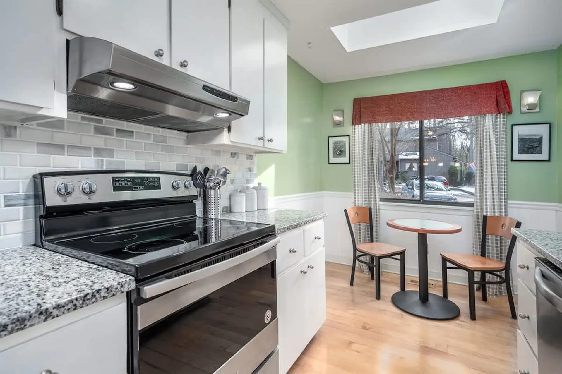Vibrant 2-BR Home | Indoor Fireplace | Downtown |