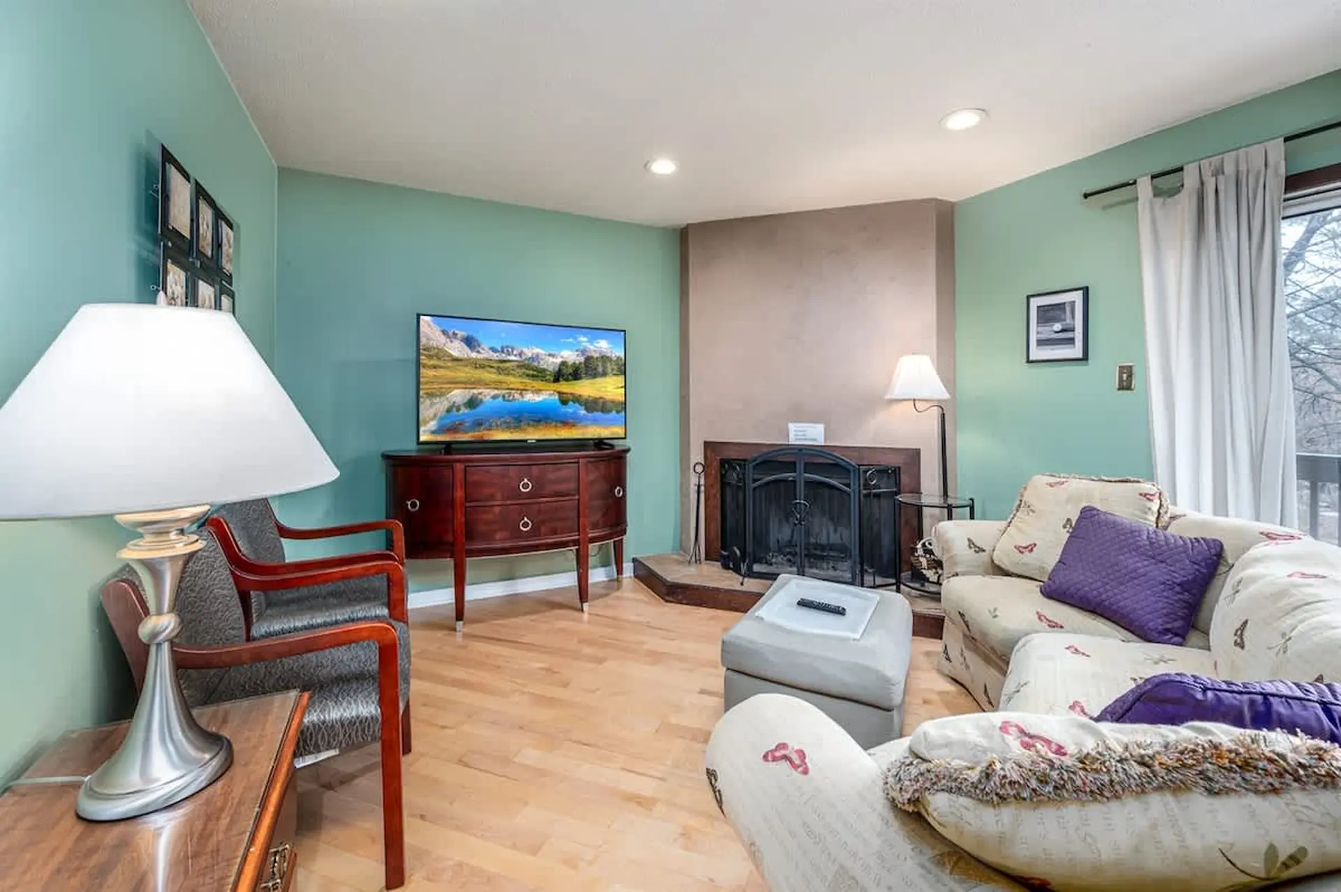 Vibrant 2-BR Home | Indoor Fireplace | Downtown |
