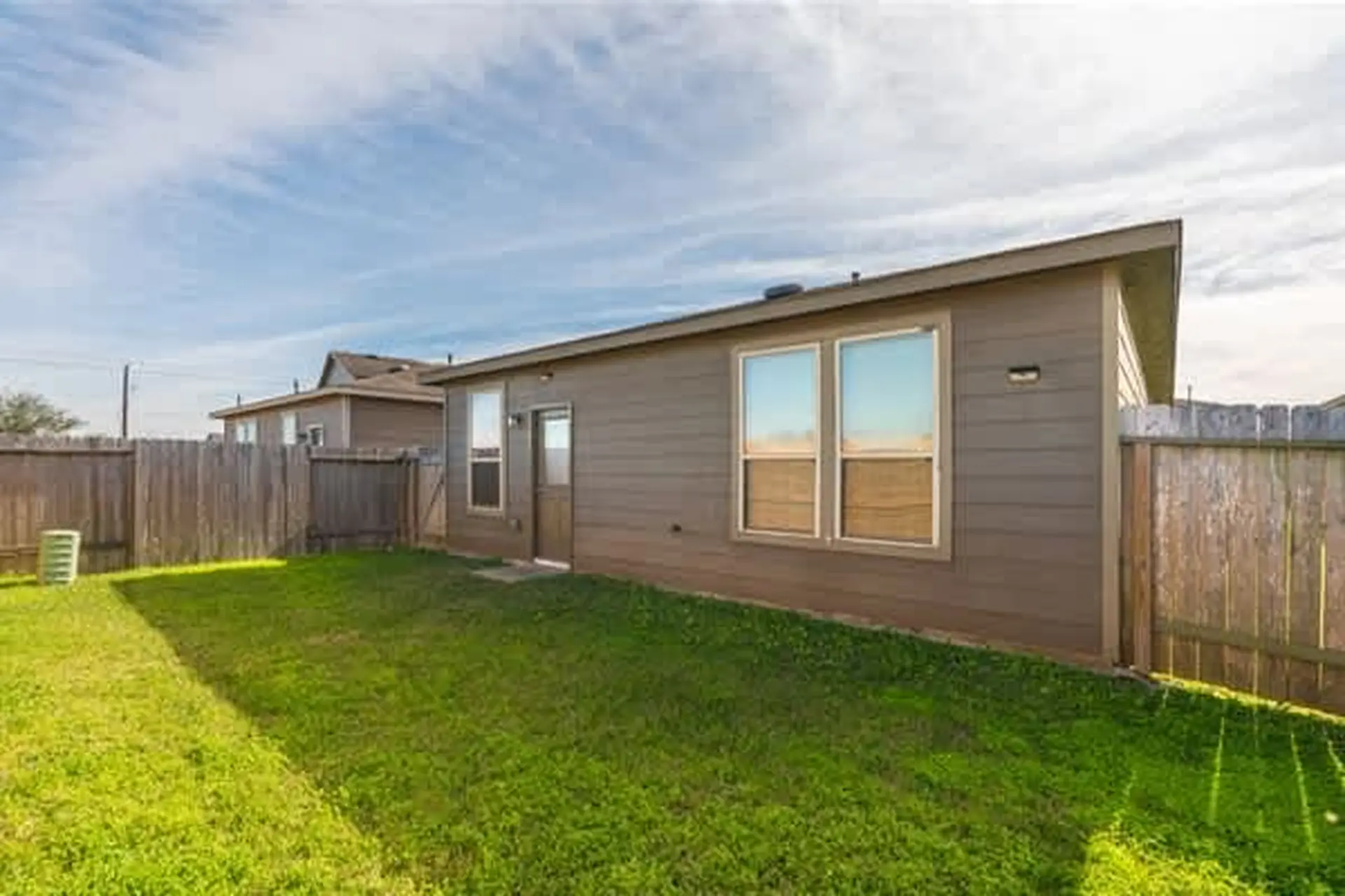 Cozy 4BR, 2-Baths House | Downtown | TX
