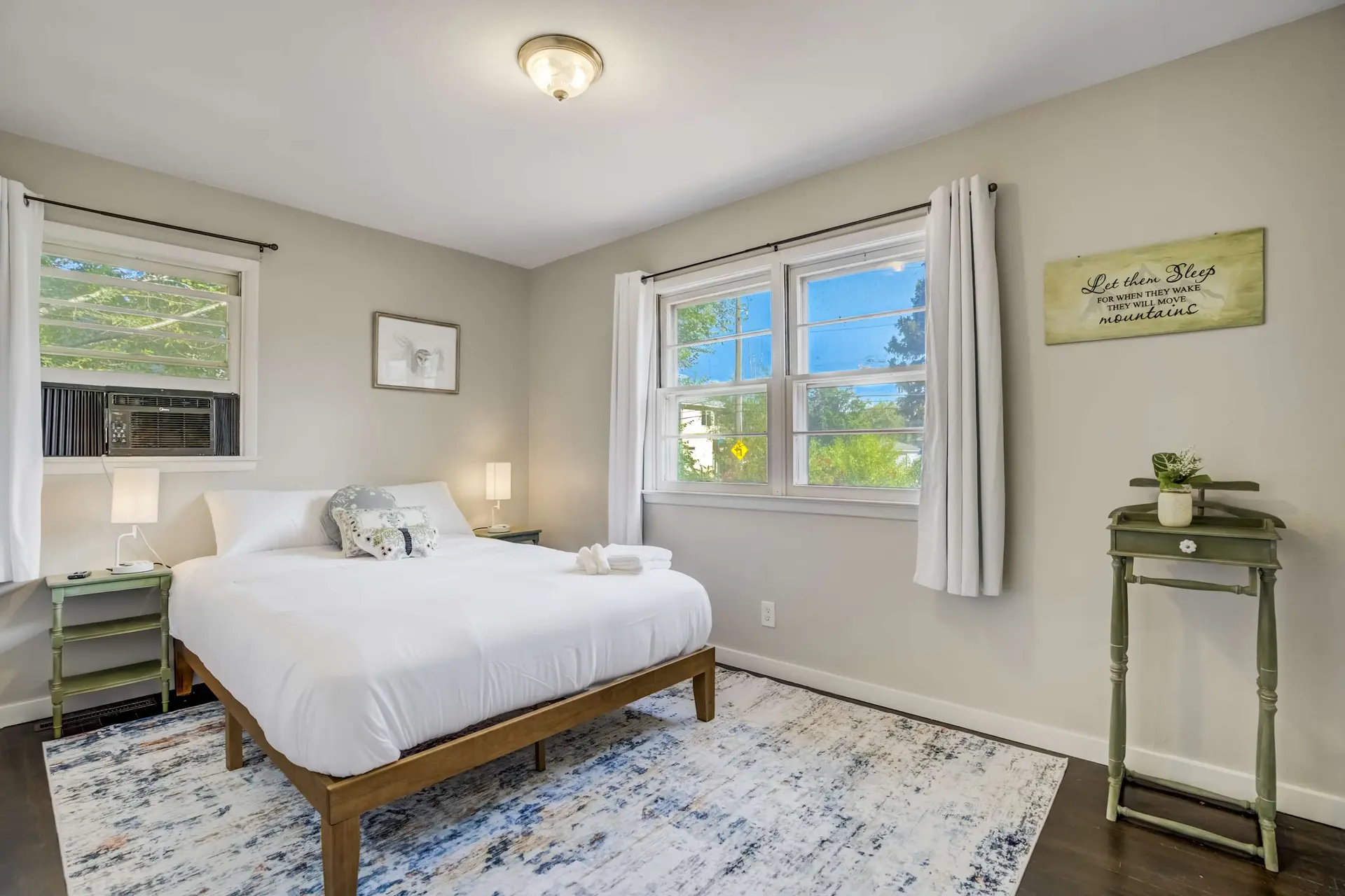3 BD Single-Story | Dog-Friendly | Downtown Old CO