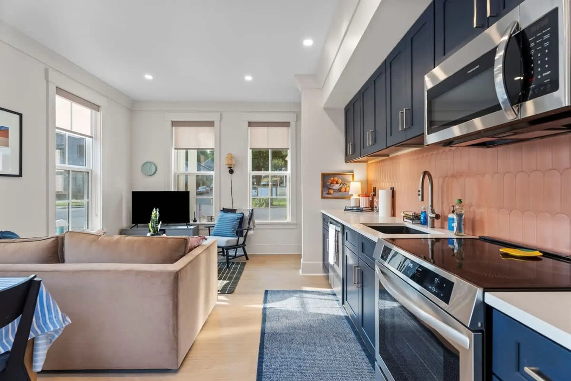 2BR Urban Retreat w/ Deck, Near Downtown Durham