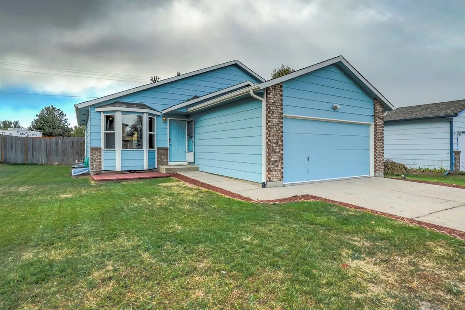 4BD  Quiet Suburbs  Near Fort Carson