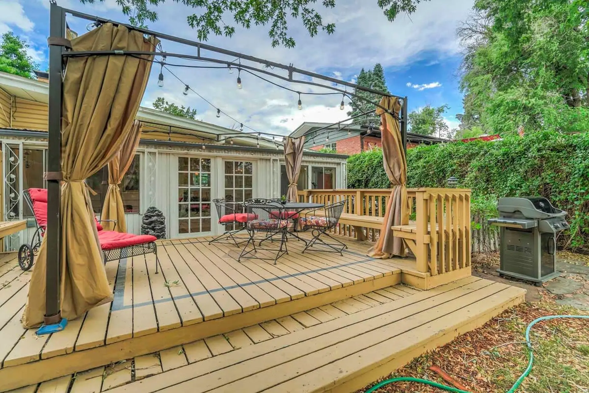 Peach House | Adventure Haven | Dog Friendly/BBQ