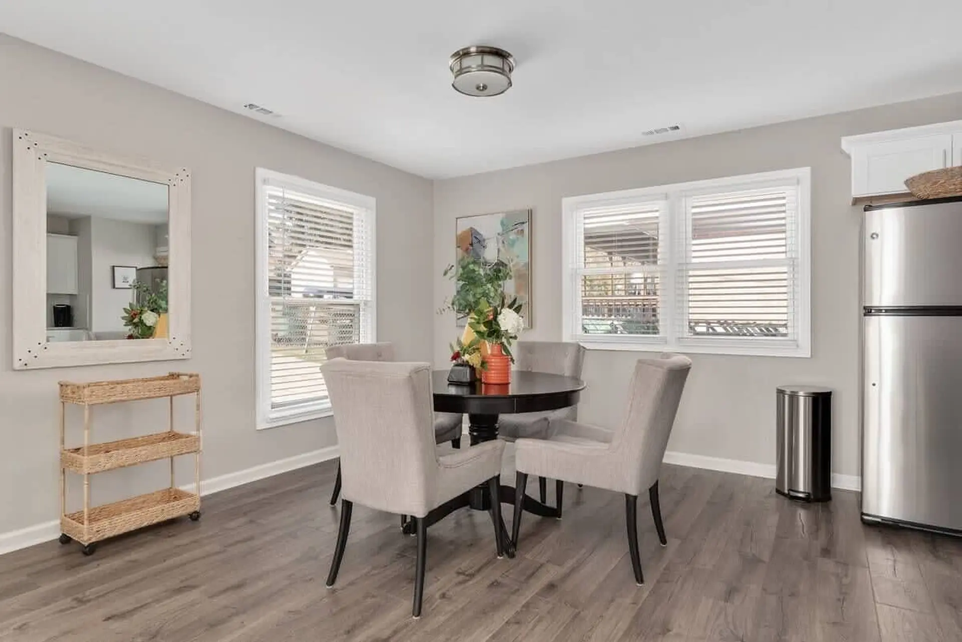 Vibrant 3-BR Home | Downtown | Sleeps 6 | NC